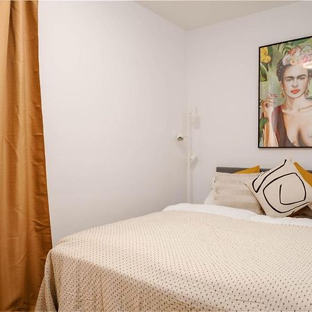 King Bed Home, Next To Akh Michelbeuern Vienna Esterno foto